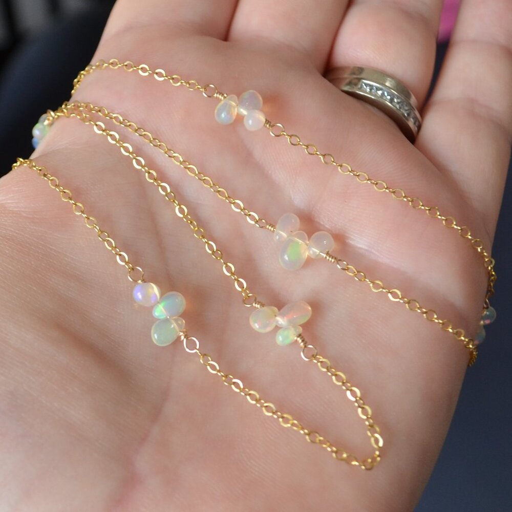 Long Opal Necklace in Gold - Handmade - Picture 5 of 10